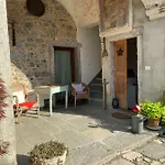 Ca Del Mecolo Di דירה Castiglione dʼIntelvi
