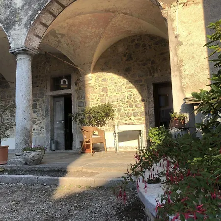 Ca Del Mecolo Di * Castiglione dʼIntelvi