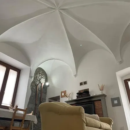 Ca Del Mecolo Di Castiglione dʼIntelvi